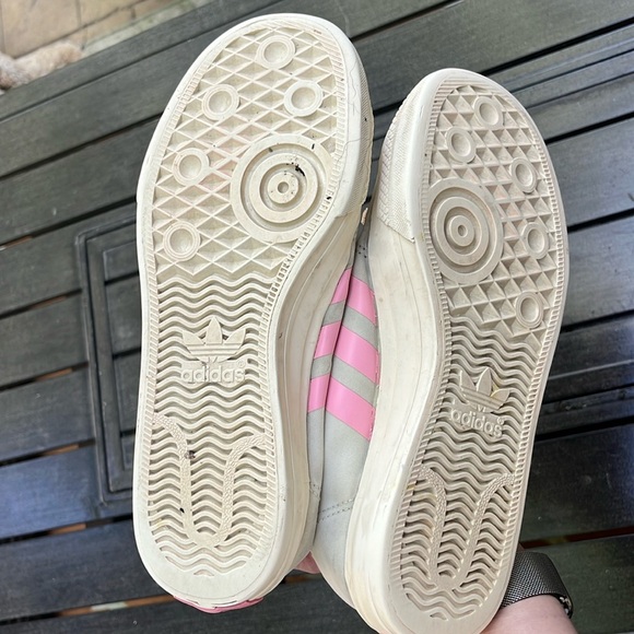 Nizza-Adidas-girls high top sneakers - Picture 6 of 10